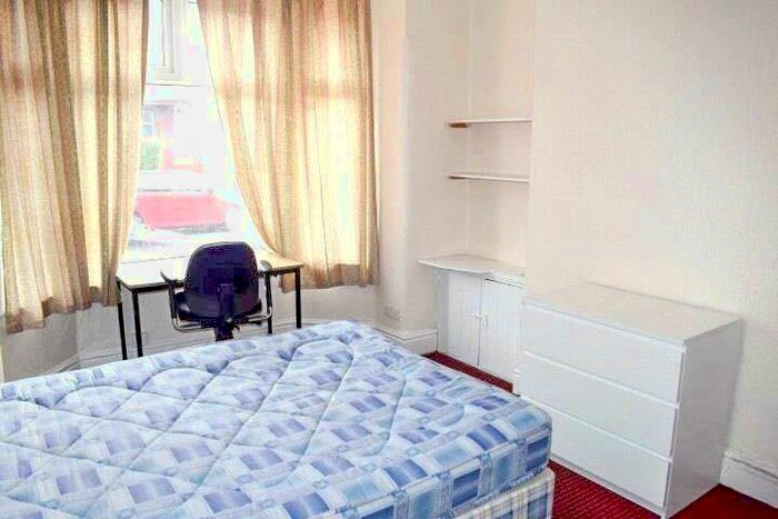 4 Bedroom Terraced House To Rent In Filey Road, Fallowfield, M14