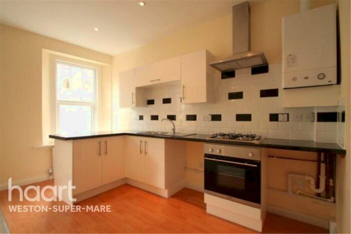 1 Bedroom Flat To Rent In West Street, BS23