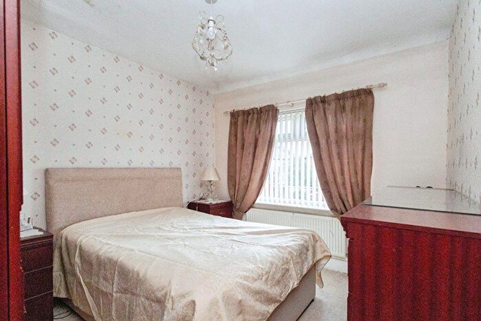3 Bedroom End Of Terrace House For Sale In Crowley Road, Manchester, M9