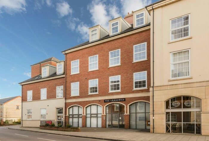 2 Bedroom Apartment To Rent In The Leasowes, Main Street, Solihull, B90