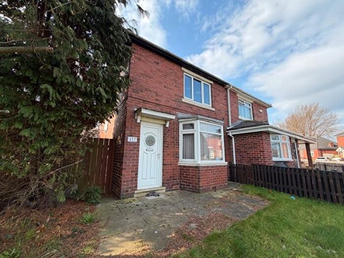 2 Bedroom Semi Detached House To Rent In Station Road North, Wallsend, NE28