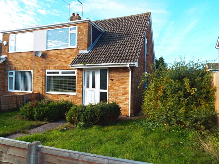 3 Bedroom Semi Detached House For Sale In Cotterdale, Sutton-On-Hull, Hull, HU7