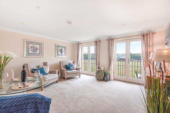 1 Bedroom Retirement Property For Sale In East Borough, Wimborne, Dorset, BH21