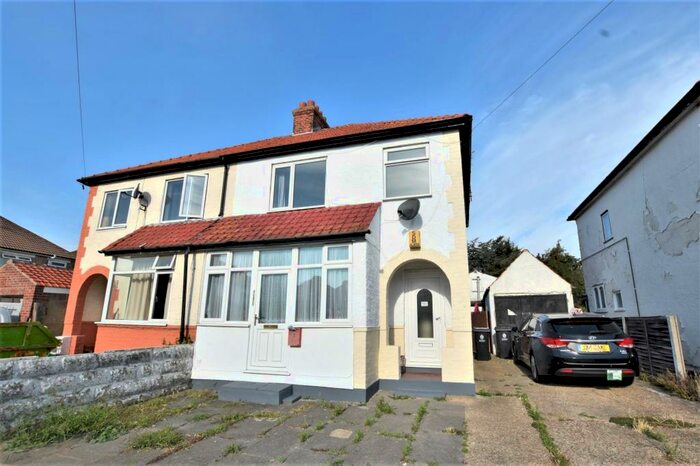2 Bedroom Maisonette To Rent In Thomas Road, Clacton-On-Sea, CO15