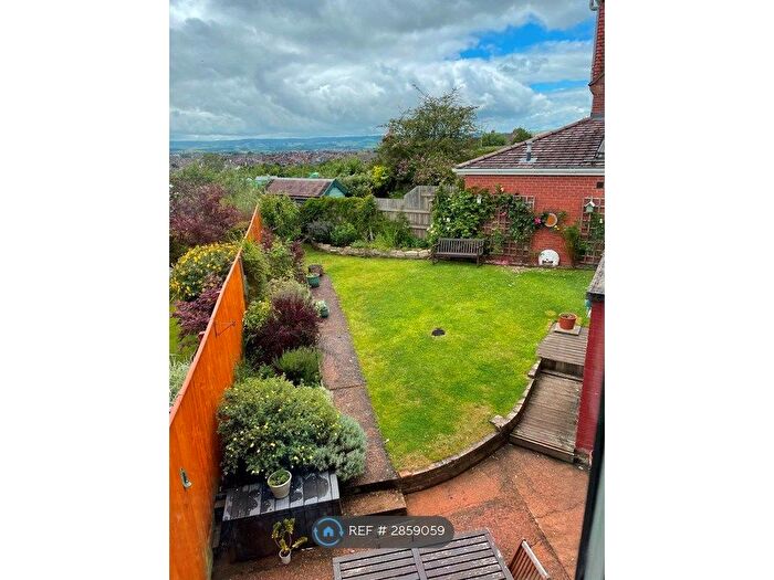 3 Bedroom Semi-Detached House To Rent In Mincinglake Road, Stoke Hill, Exeter, EX4