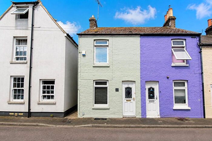 2 Bedroom End Terrace House For Sale In Chapel Road, Ramsgate, CT11