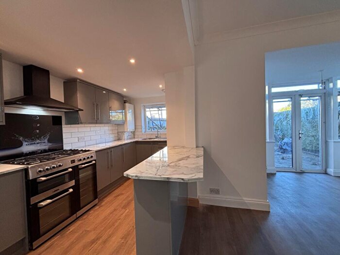 3 Bedroom Semi Detached House To Rent In Beaufort Road, Bournemouth, BH6