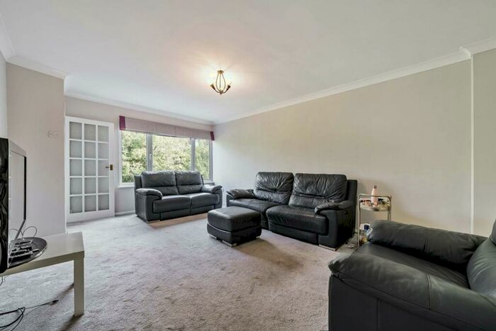 4 Bedroom End Of Terrace House To Rent In London Road, Bromley, BR1
