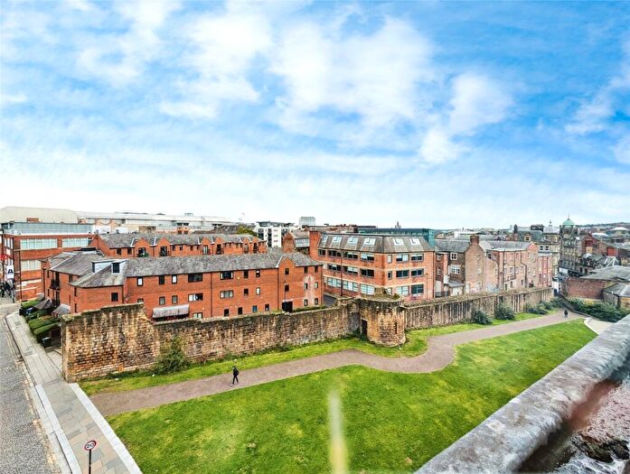 2 Bedroom Apartment To Rent In Temple Buildings, Bath Lane, Newcastle, NE4