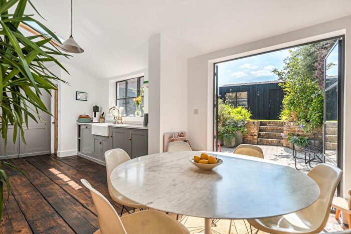 3 Bedroom Terraced House For Sale In Halifax Street, Sydenham, London, SE26