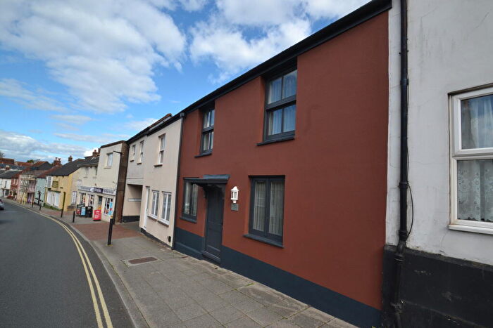3 Bedroom Terraced House For Sale In High Street, Brading, Isle Of Wight, PO36