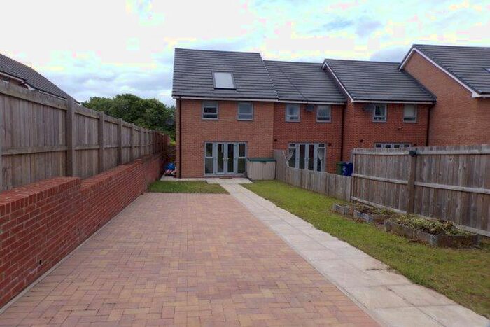 3 Bedroom Property To Rent In Byrewood Walk, Newcastle Upon Tyne, NE3
