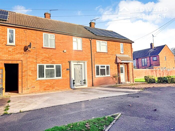 3 Bedroom Terraced House For Sale In Furze Ride, Peterborough, Cambridgeshire, PE1