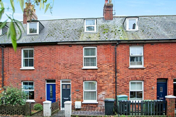 2 Bedroom Terraced House For Sale In South Undercliff, Rye, TN31