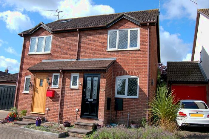 2 Bedroom Semi-Detached House To Rent In Hawkesworth Drive, Bagshot, GU19