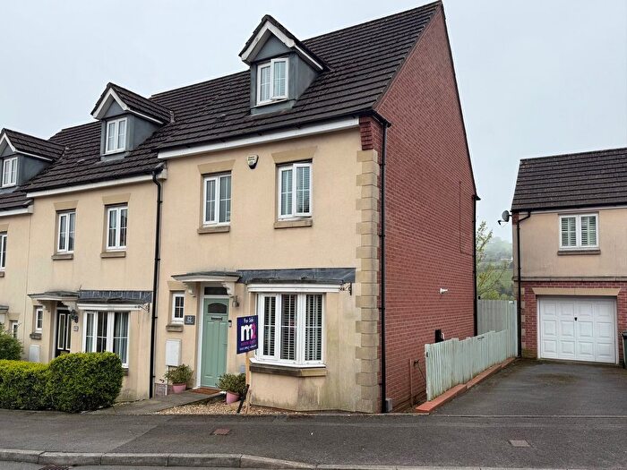 4 Bedroom Semi Detached House For Sale In Foundry Road, Risca, Newport, NP11