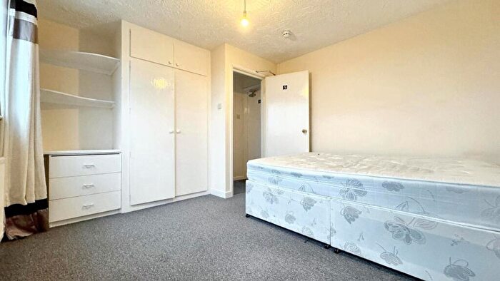 1 Bedroom House To Rent In Lodge Causeway, Bristol, BS16