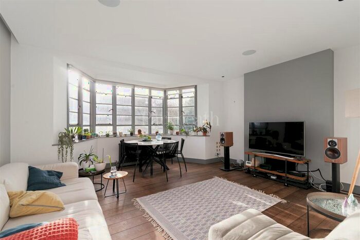 2 Bedroom Flat To Rent In Wedderburn Road, Belsize Park, NW3