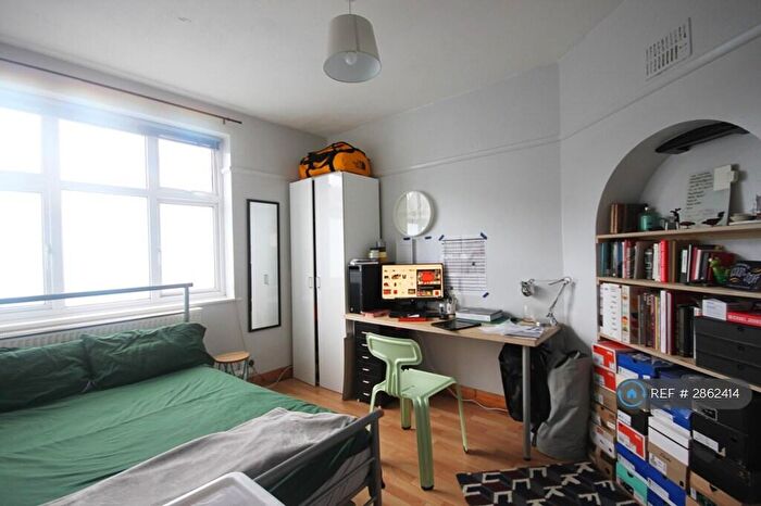 3 Bedroom Terraced House To Rent In Denmark Road, Kingston Upon Thames, KT1