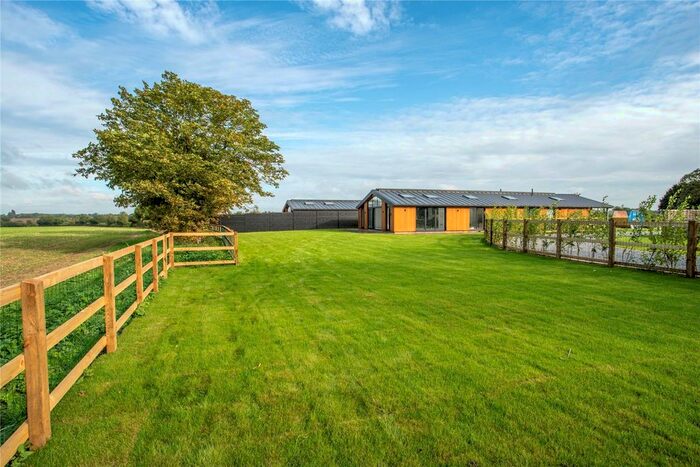 4 Bedroom Detached House For Sale In Bedfords Farm Road, Good Easter, Chelmsford CM1