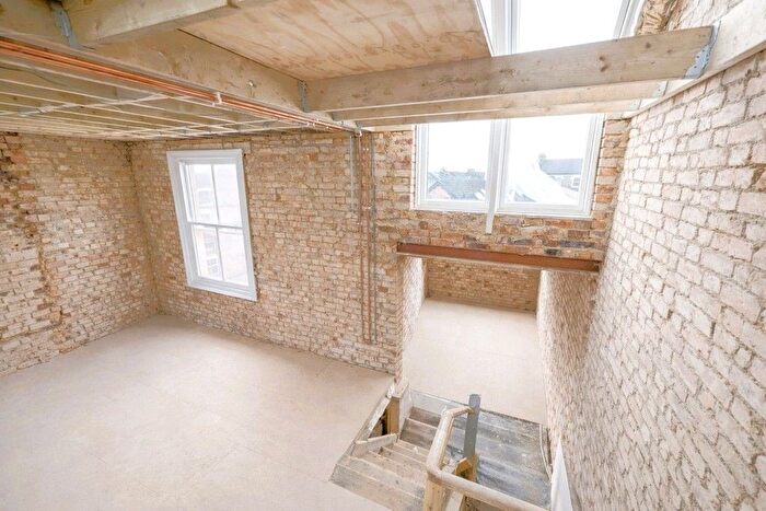 3 Bedroom Flat For Sale In Saltram Crescent, London, W9