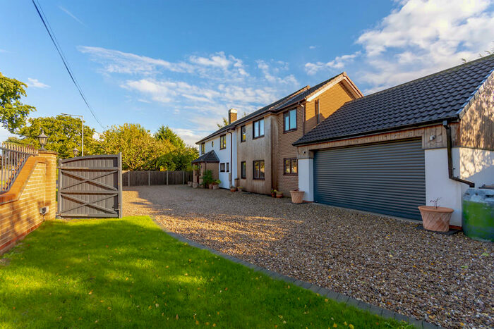 4 Bedroom Detached House For Sale In Northbury House, Browns Lane, Stanton On The Wolds, NG12