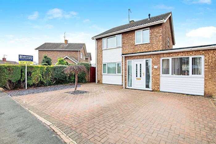 3 Bedroom Link Detached House For Sale In Whiteacres, Whittlesey, Peterborough, PE7
