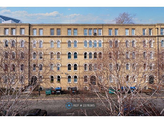 2 Bedroom Flat To Rent In Bath House, London, SE1