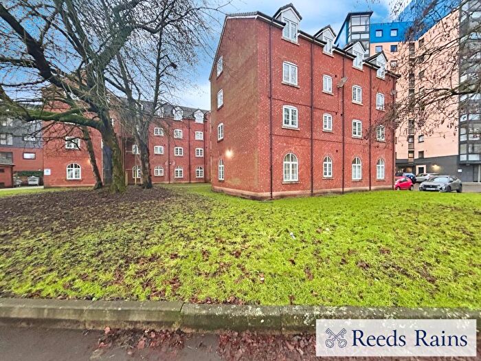 1 Bedroom Apartment For Sale In Barton Road, Eccles, Manchester, Greater Manchester, M30