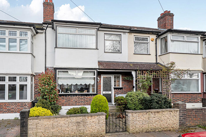 3 Bedroom House For Sale In Woldham Road, Bromley, BR2