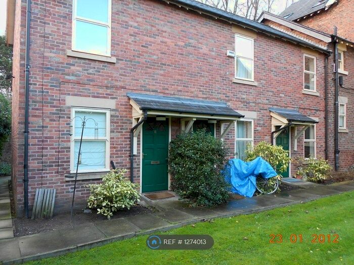 1 Bedroom Terraced House To Rent In Northenden Road, Sale M33