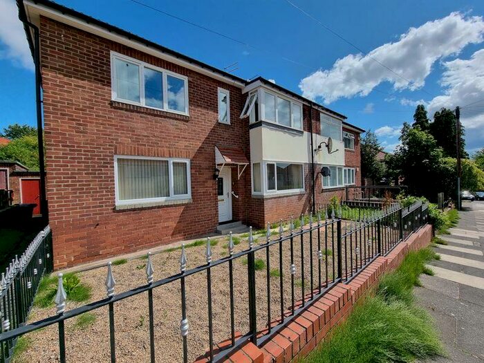 2 Bedroom Flat To Rent In Ravenshill Road, West Denton, NE5