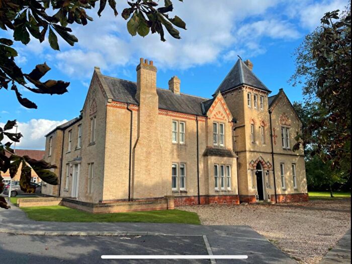 2 Bedroom Flat For Sale In Rectory Park, Sturton By Stow, LN1