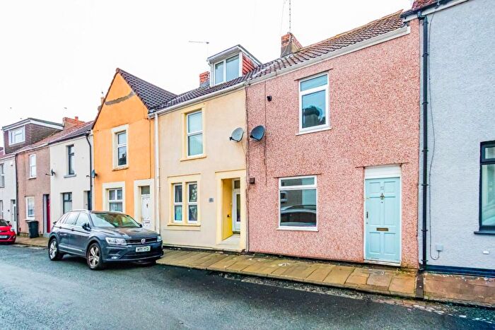 2 Bedroom Terraced House To Rent In Bradley Crescent, Bristol, BS11
