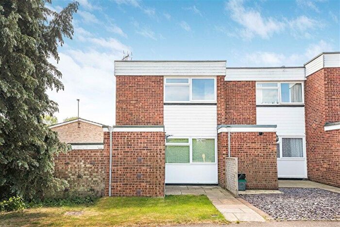 2 Bedroom House To Rent In The Park, Redbourn, AL3