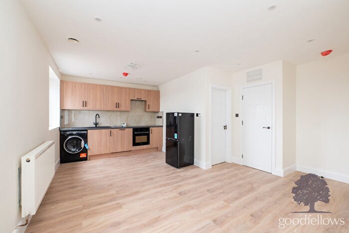 Studio To Rent In Beeches Avenue, Carshalton, SM5