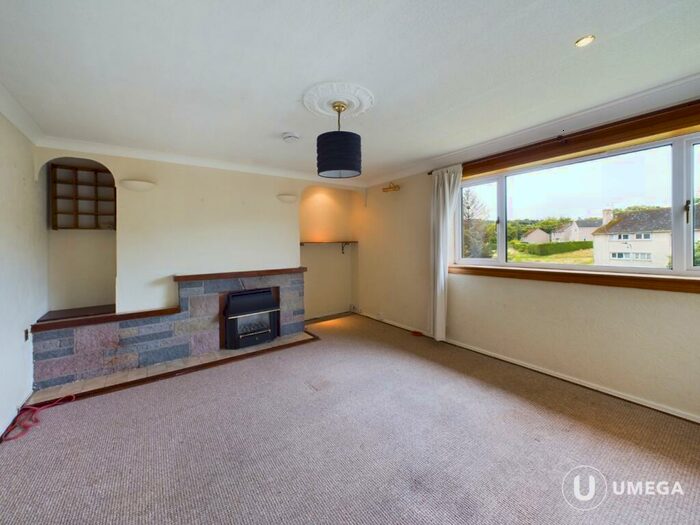 2 Bedroom Flat To Rent In Oxgangs Avenue, Oxgangs, Edinburgh, EH13