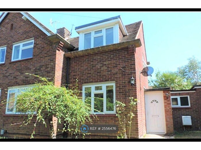 4 Bedroom Semi-Detached House To Rent In Broomfield, Guildford, GU2