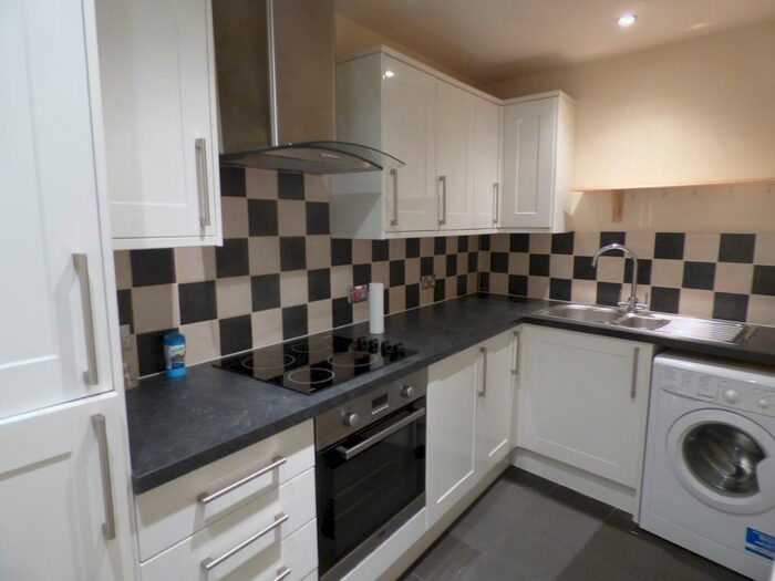 2 Bedroom Apartment To Rent In High Street, Harborne, Birmingham, B17