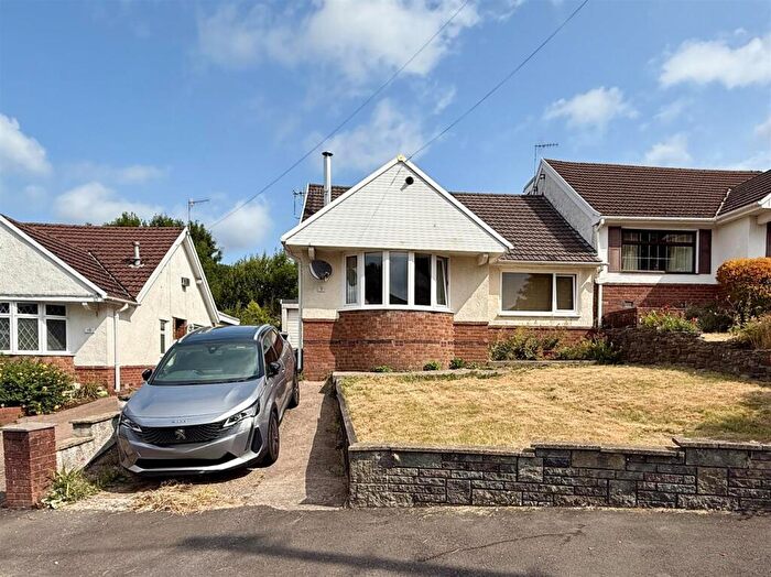 3 Bedroom Semi-Detached Bungalow For Sale In Rheidol Close, Cwmbach, Aberdare, CF44