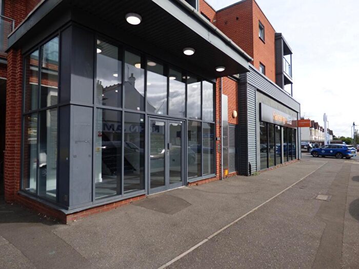 2 Bedroom Flat To Rent In Blyth House, Southchurch Road, Southend-on-Sea, SS1
