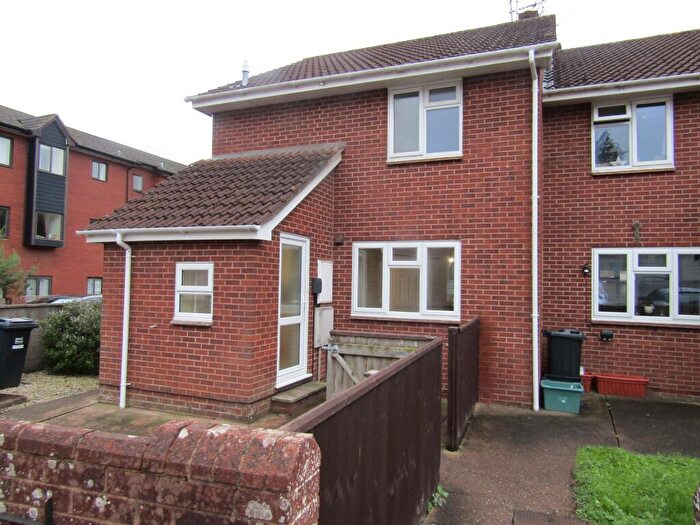 3 Bedroom Semi-Detached House To Rent In Stanbury Court, Crediton, EX17