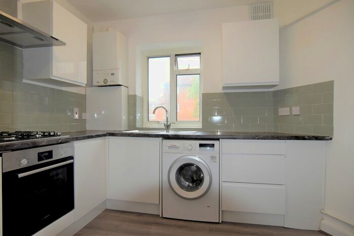 2 Bedroom Flat To Rent In Raglan Court, Empire Way, Wembley, London, HA9