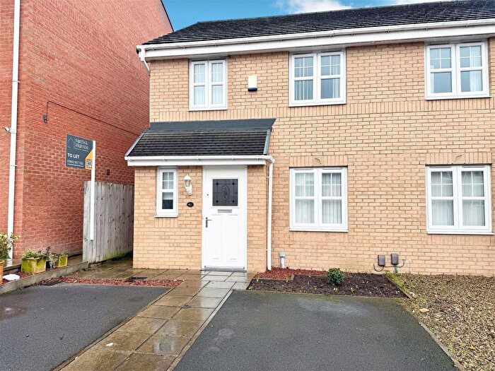 3 Bedroom Semi Detached House To Rent In George Stephenson Boulevard, Stockton-On-Tees, TS19