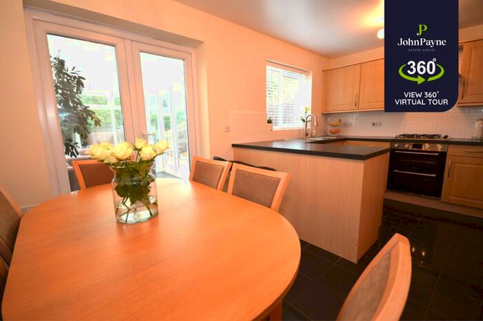 3 Bedroom Terraced House To Rent In Fletcher Walk, Finham, Coventry, West Midlands, CV3