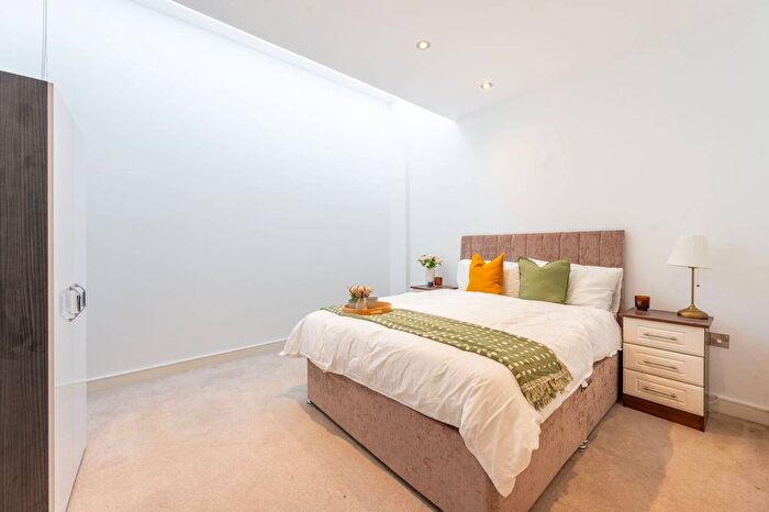 1 Bedroom Flat For Sale In Research House, Greenford, UB6