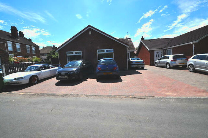 5 Bedroom Bungalow For Sale In Chapel Mews, Abbey Lane, Hull, Yorkshire, HU12