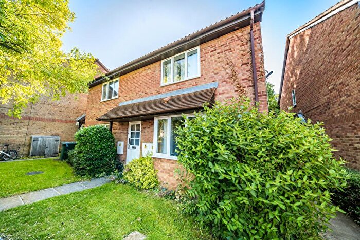 1 Bedroom Maisonette To Rent In Moor Pond Close, Bicester, OX26
