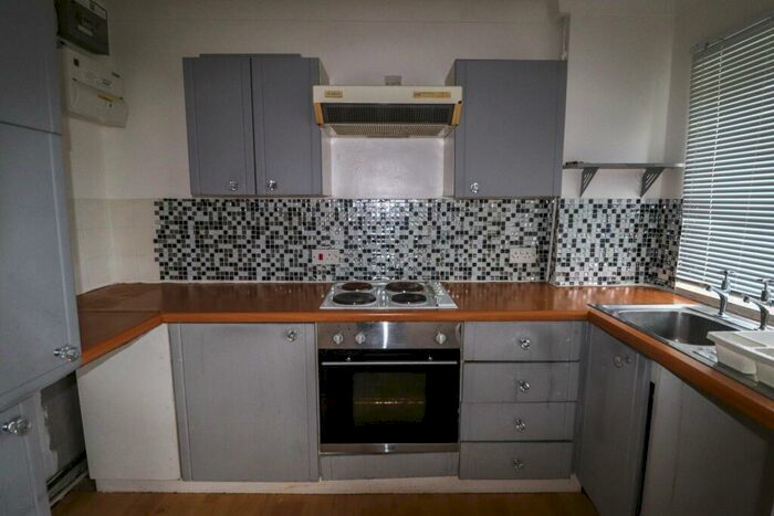 1 Bedroom Flat To Rent In Itchen Court, Waterlooville, PO8