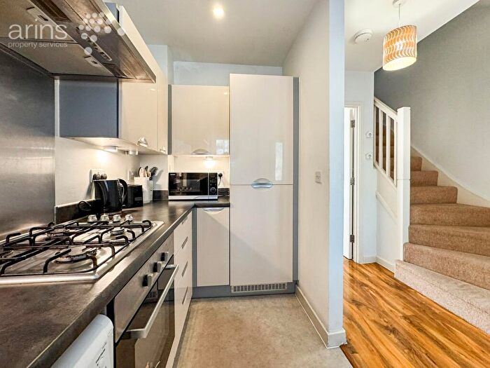 2 Bedroom Terraced House For Sale In Glenmore Place, Tilehurst, Reading, RG30